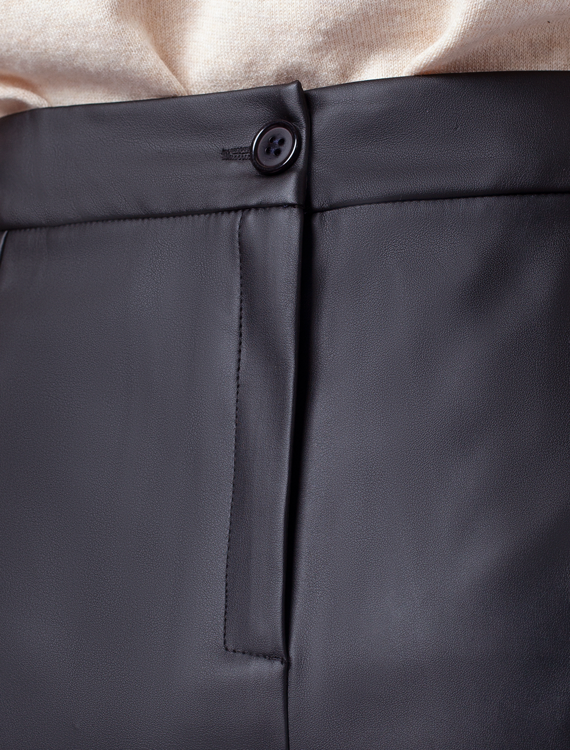 картинка Юбка женская черный магазин Одежда+ являющийся официальным дистрибьютором в России 