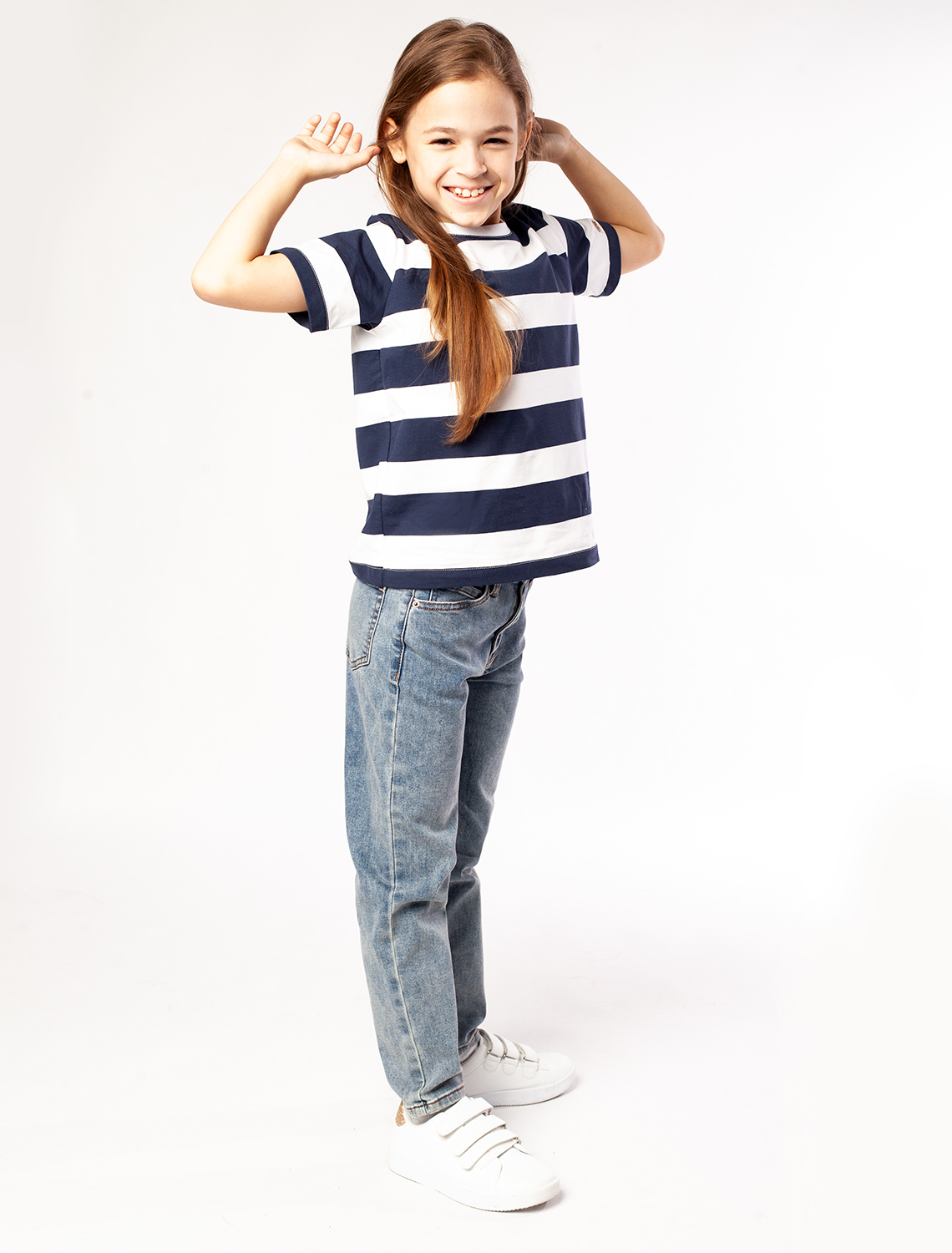картинка Джинсы для девочки серо-синий магазин Одежда+ являющийся официальным дистрибьютором в России 